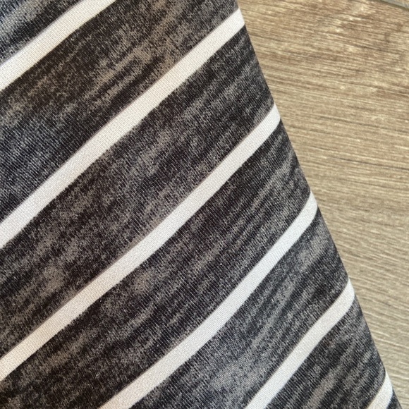 Abercrombie kids girls flared out stripe skirt. Size. S/10 - Picture 5 of 5